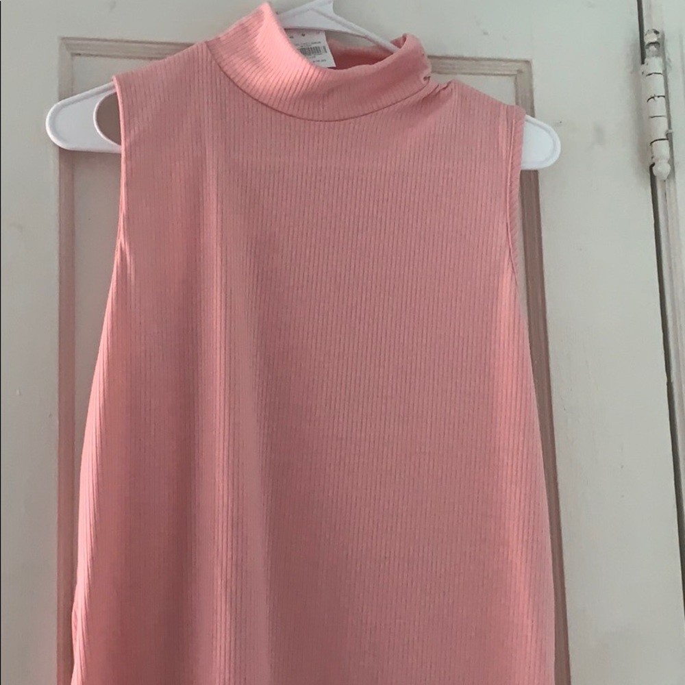 Pink turtleneck